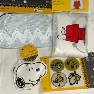 Yoobi Snoopy New bundle , pencil case , coin purse, patch sticker reusable bag